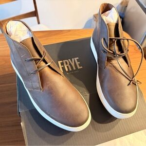 Frye Astor Chukka Boots NWT